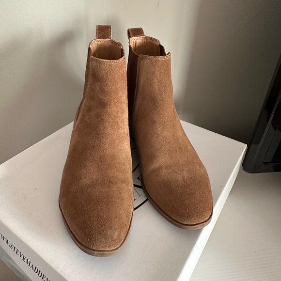 Booties 🤎 - Picture 9 of 9